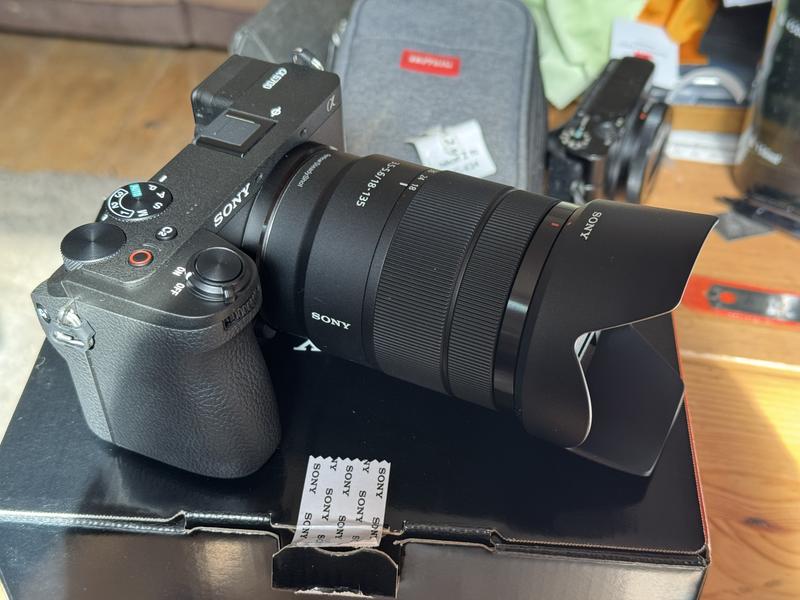 Sony E 18-135mm F3.5-5.6 OSS Lens - SEL18135 | Abt