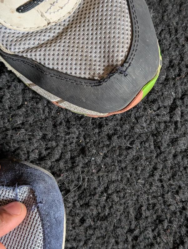 Customer photo for "Manufacturing error"