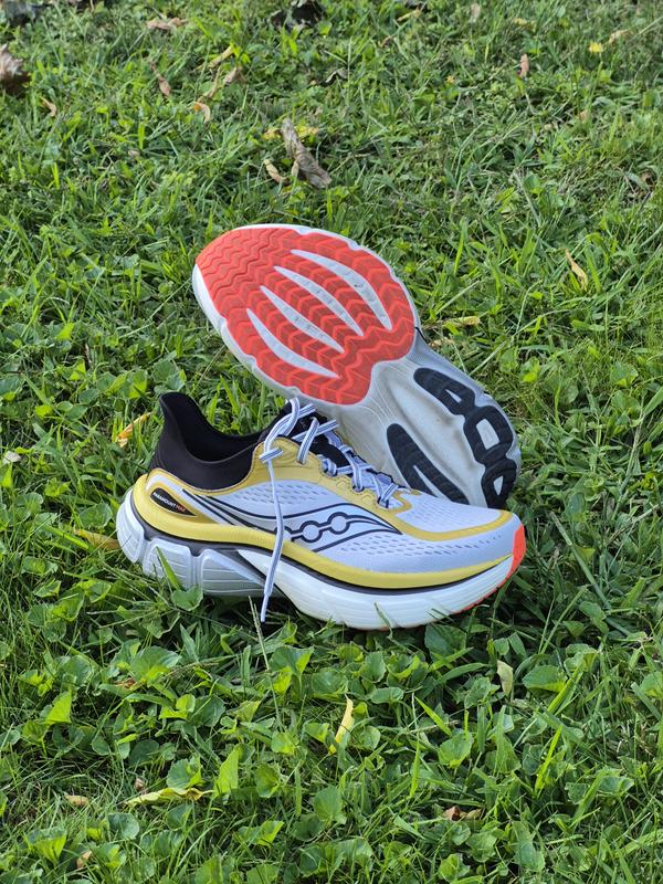 Customer photo for "The retro lifestyle-looking recovery shoe!"