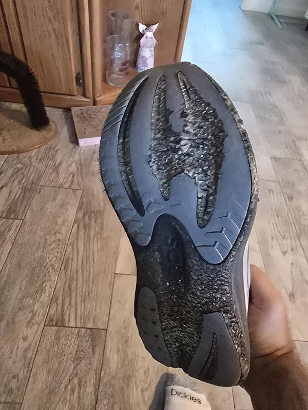 Review Thumbnail Image 0 384378006