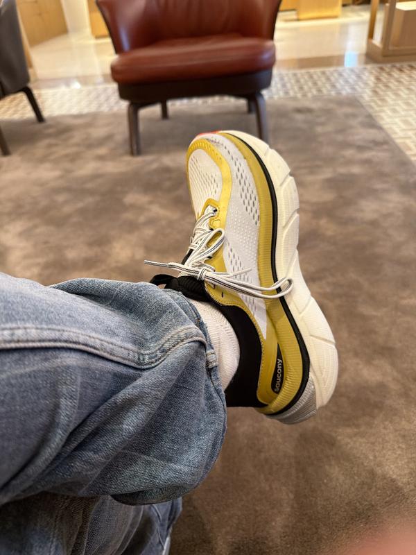Customer photo for "Great shoe"