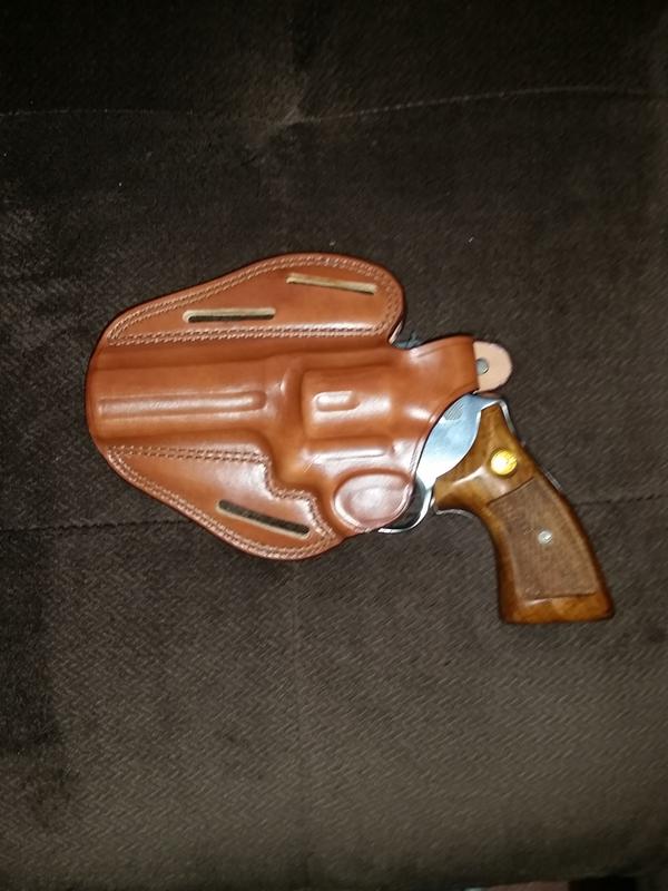 bianchi pancake holster