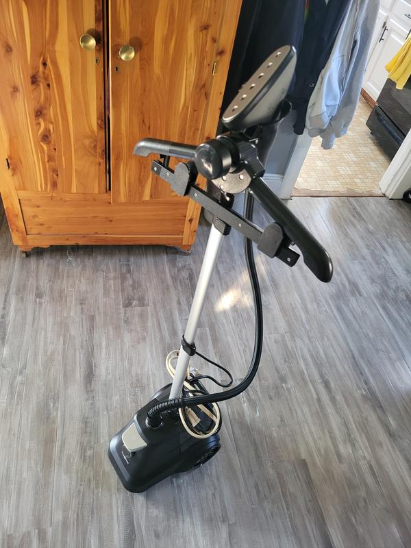 Customer carousel item 2.