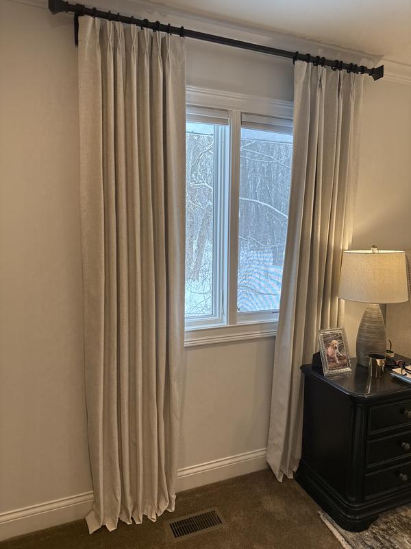 Customer carousel item 1.