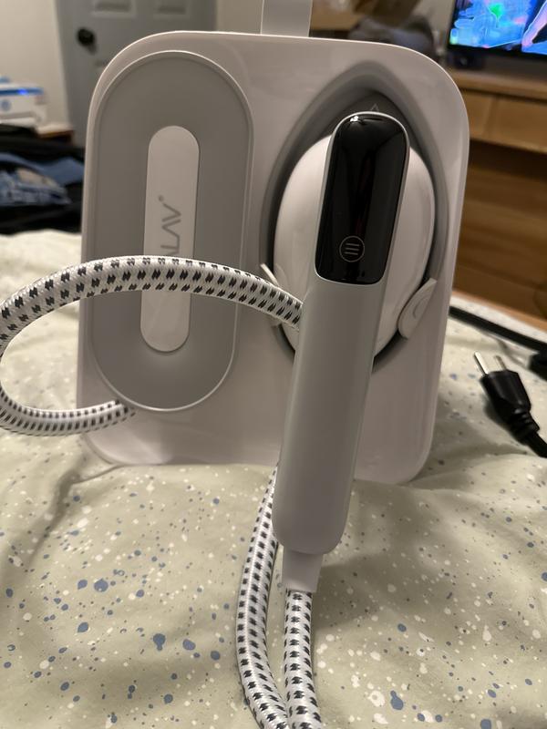 Customer carousel item 1.