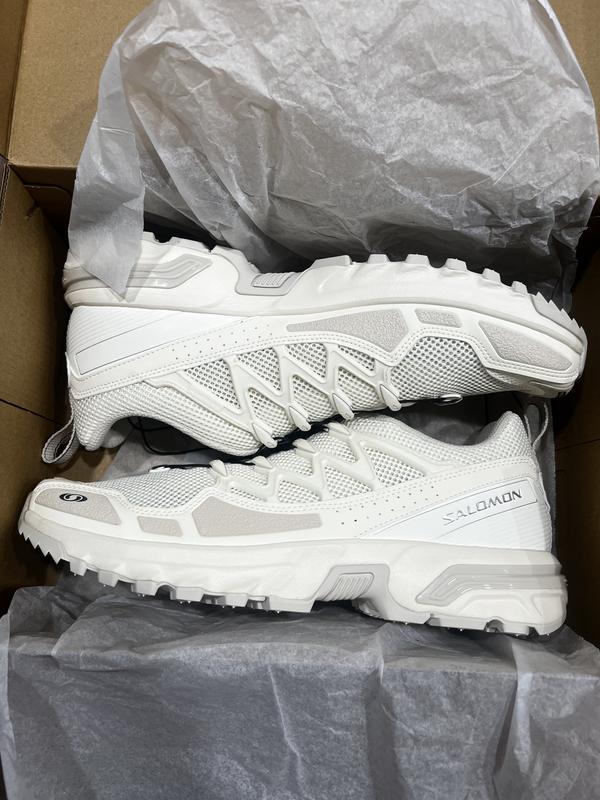 Customer photo for "Insanely comfortable and stylish!!"