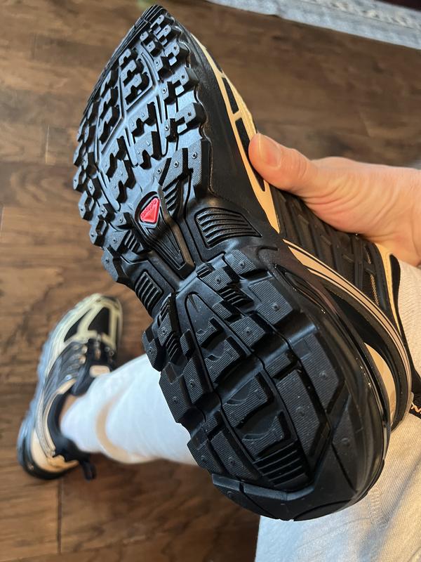 Customer photo for "Good looks, dubious quality"