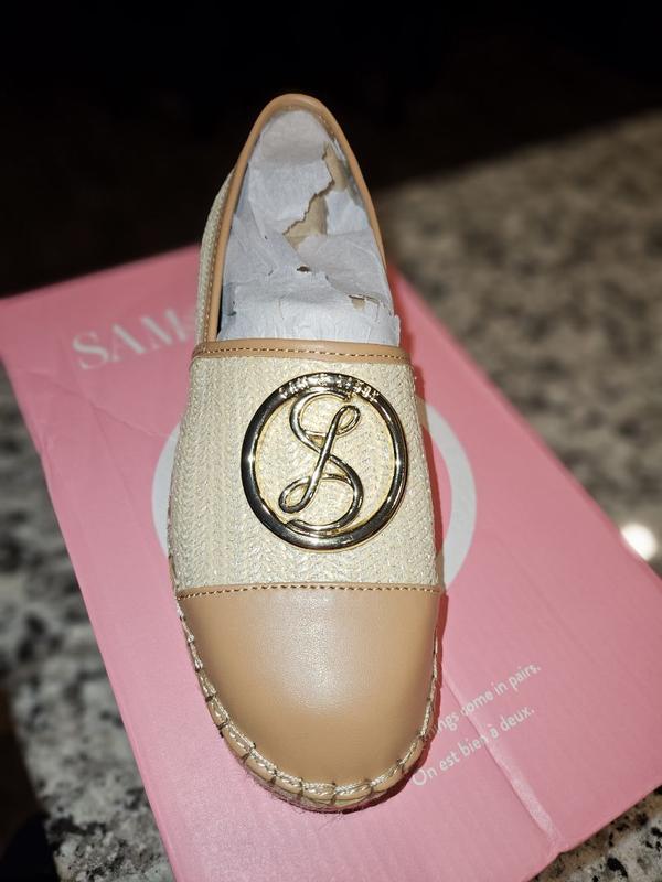 Review Thumbnail Image 0 275581409