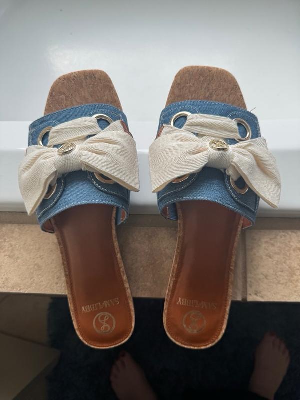 Review Thumbnail Image 2 275864677