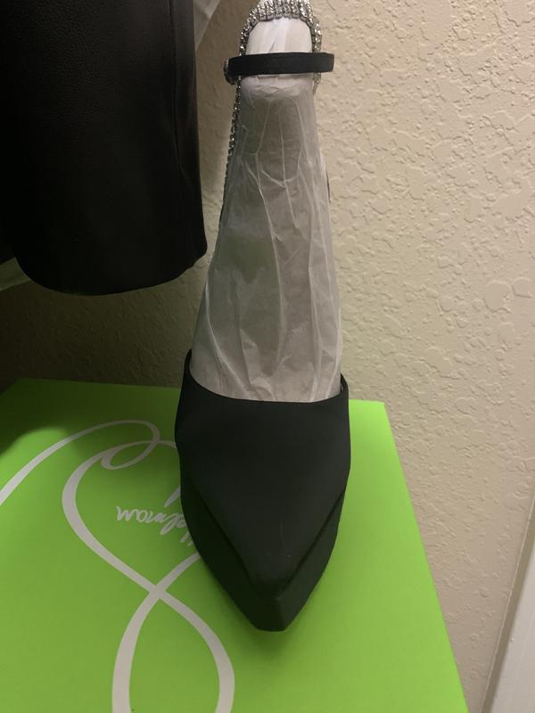 Review Thumbnail Image 3 242083543