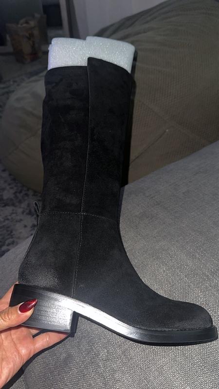 Customer photo for "Cute comfortable boot 👢"