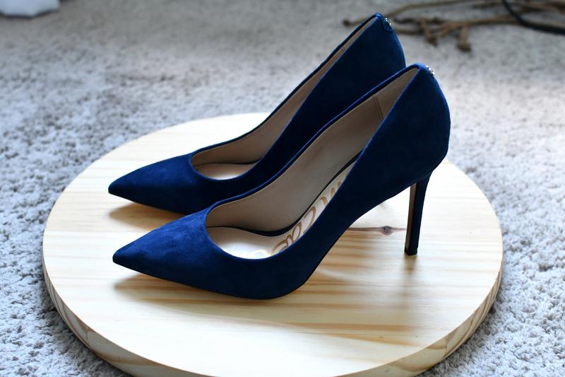 Customer photo for "Navy Hazel Pointed Toe P"
