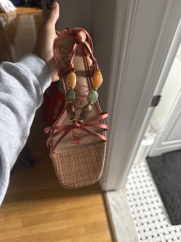 Review Thumbnail Image 0 381024873