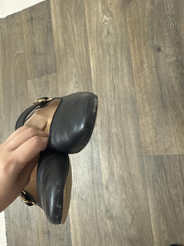 Customer carousel item 3.