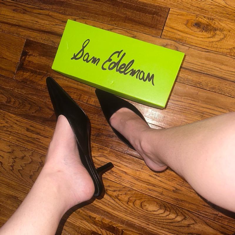 Customer photo for "A High Quality, Sleek Heel"