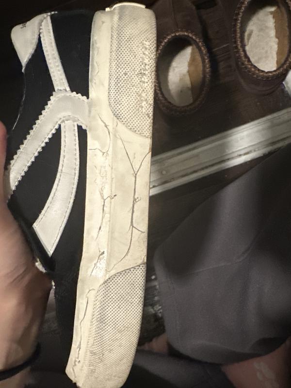 Review Thumbnail Image 1 380567590