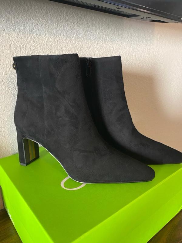 Women's Saige Pointed Toe Mid Heel Ankle Booties  