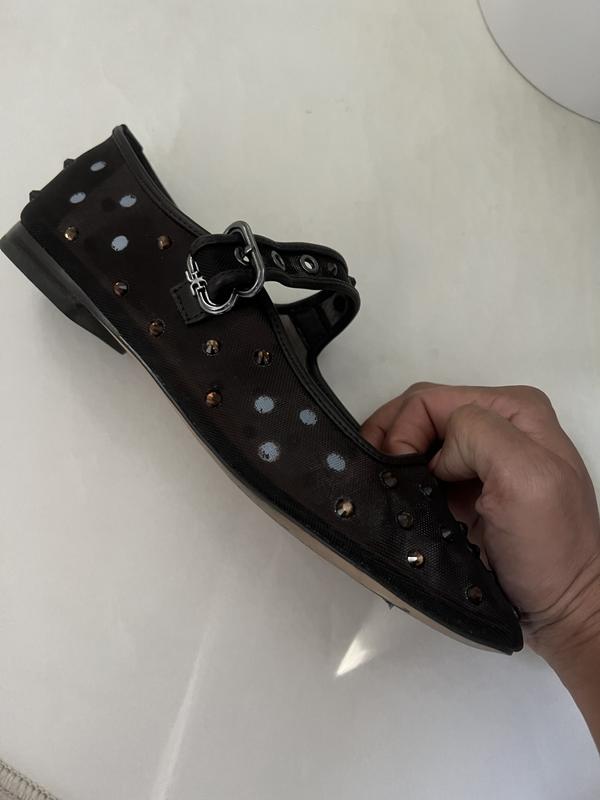 Review Thumbnail Image 0 384875816