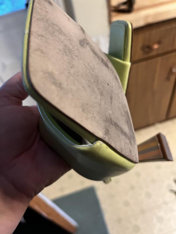 The tips are all shredded after one wear