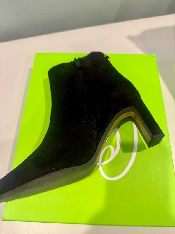 Women's Saige Pointed Toe Mid Heel Ankle Booties  