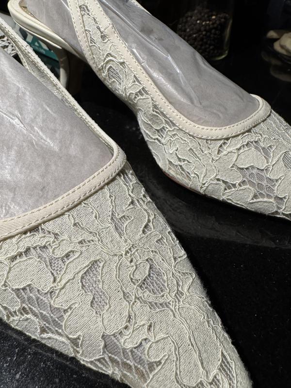 Review Thumbnail Image 2 379998442