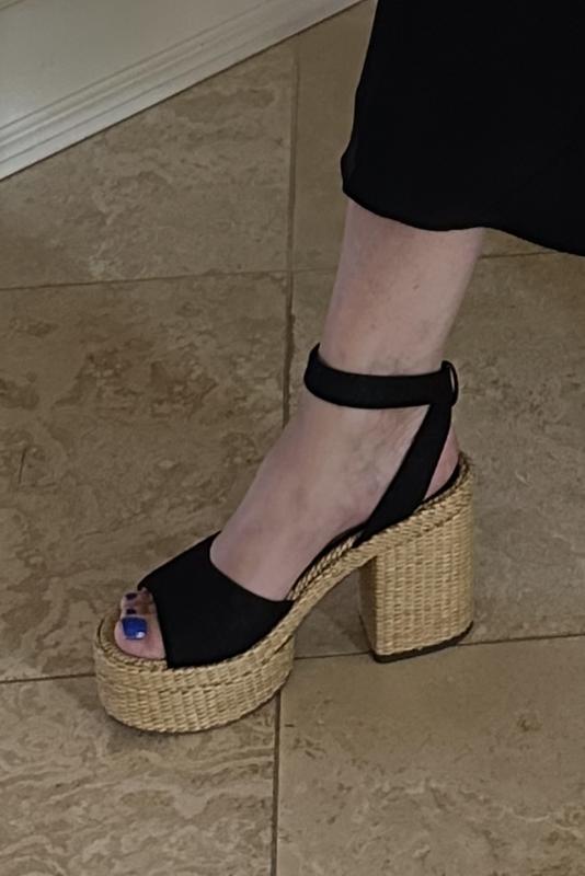 Review Thumbnail Image 0 350057117