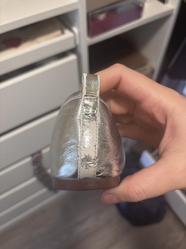 Customer carousel item 3.