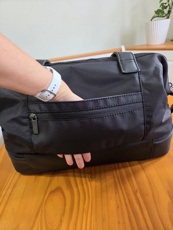 Customer photo for "Fun features for a travel bag"