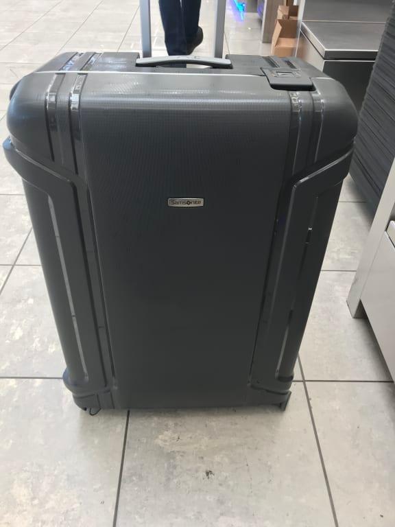 samsonite vaultex spinner