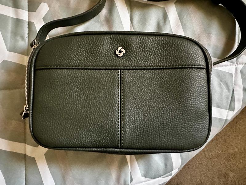 Customer photo for "Well made bag and very dainty"
