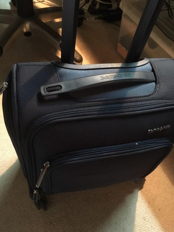 Customer Reviews Samsonite® Flexis 18Inch Spinner Underseat Luggage