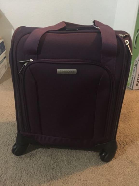 samsonite spinner underseater with usb port review