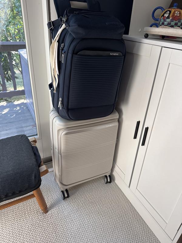 Carry on with back pack