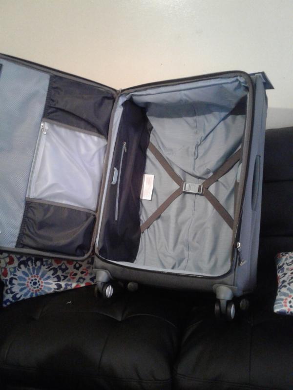 Side pockets for small items