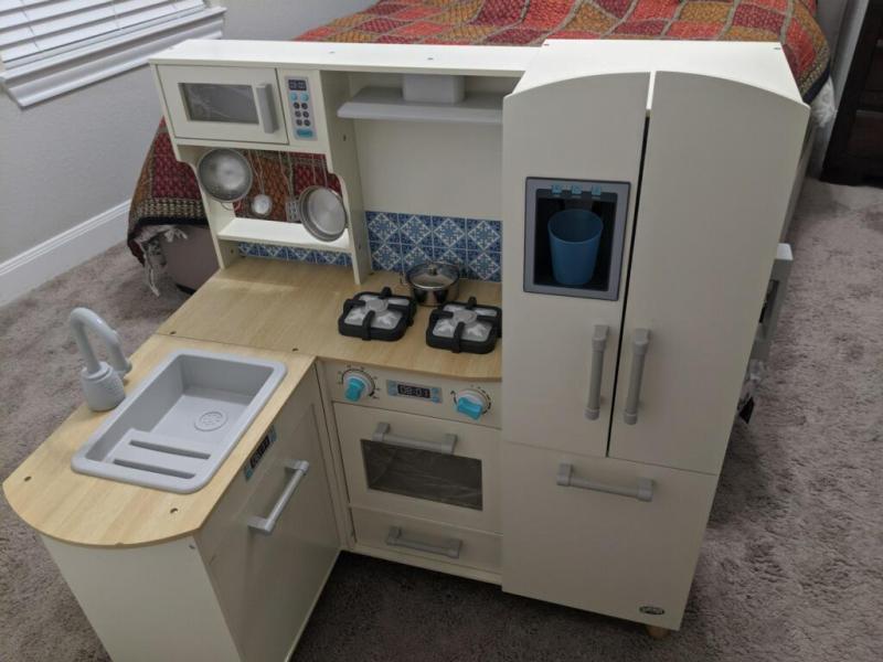 jupiter play kitchen