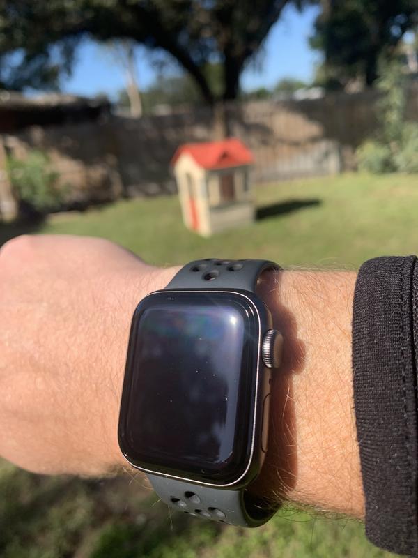 apple watch nike se 40