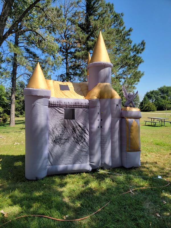 Sam's Club Has a New Inflatable Harry Potter Castle for Halloween