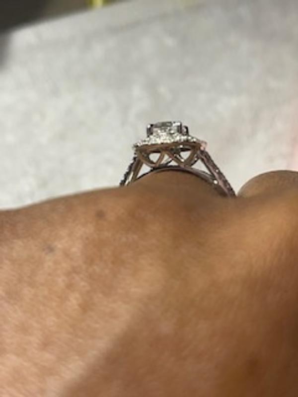 Superior Quality VS Collection 1.21 CT. T.W. Princess Shaped Diamond  Engagement Ring in 18K White Gold (I, VS2) - Sam's Club