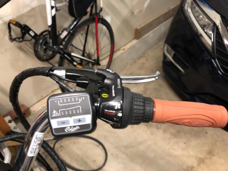 700c richmond men's electric bike