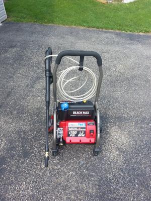 Black max 1700 psi deals pressure washer