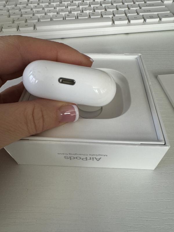 Apple AirPods 3rd Generation with MagSafe Wireless Charging