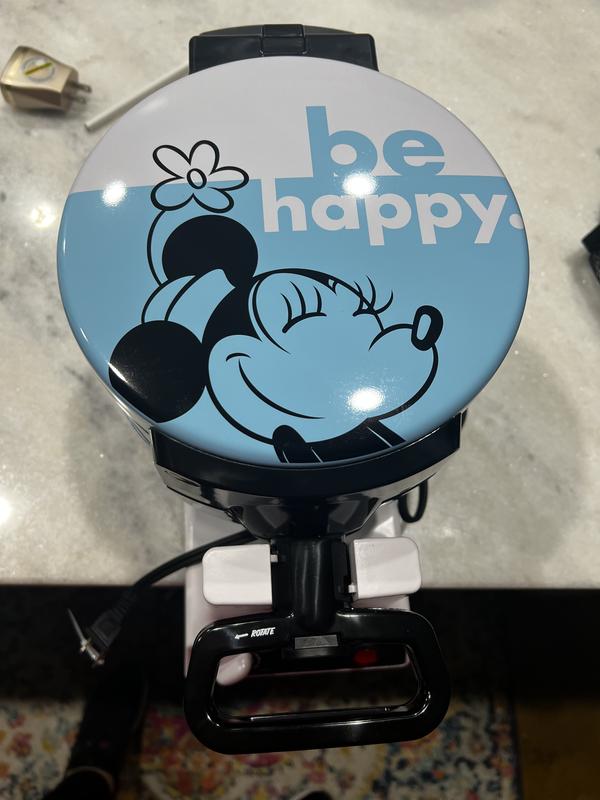 NEW Mickey and Minnie Mouse Waffle Maker at Sams Club! 😮👏 #disney #d