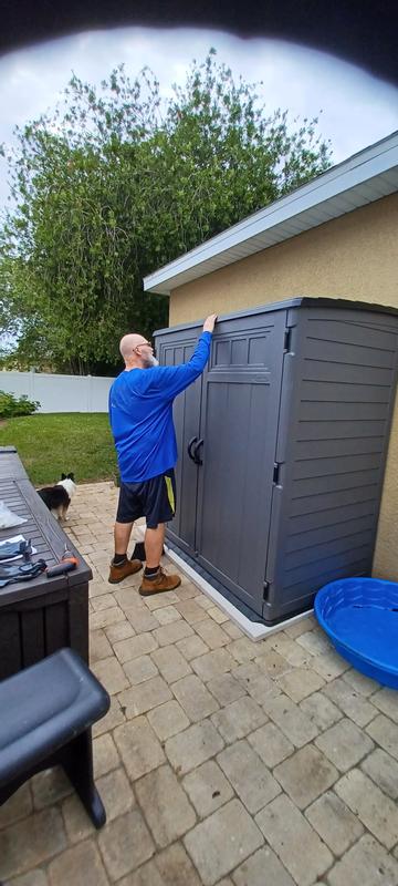 52 cu. ft. Rubbermaid Large Vertical Shed - Sam's Club