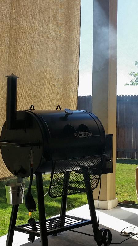 Member s Mark 28 Pellet Smoker Grill Sam s Club