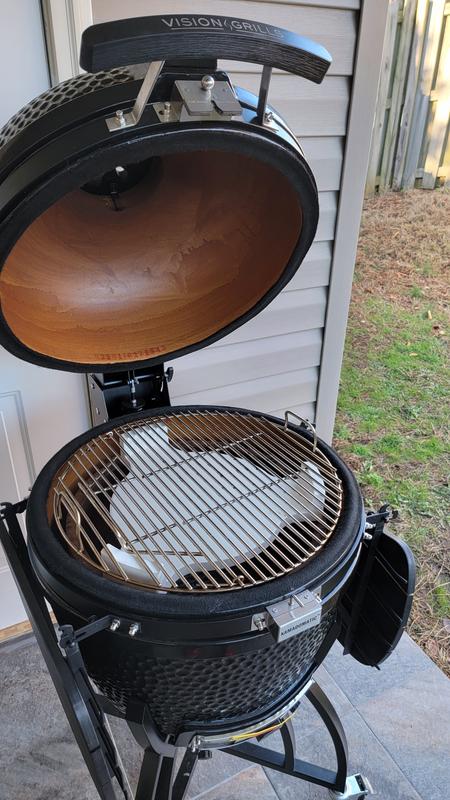 Nibble Me This: Review of the Vision Grills Classic B Series Kamado