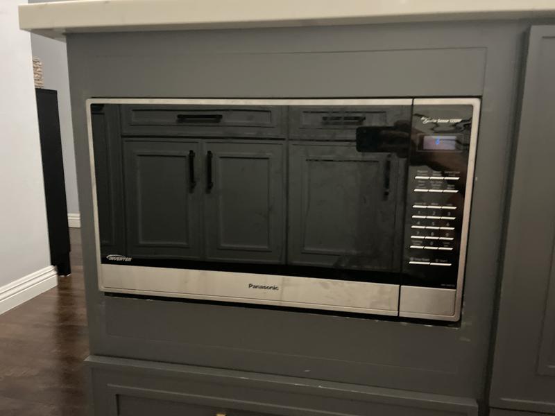 Panasonic NE-SCV2NAPR Commercial High Speed Rapid Cook Oven 1200 Watts ( microwave)/1800 Watts (broiler)/1150 Watts (convection)