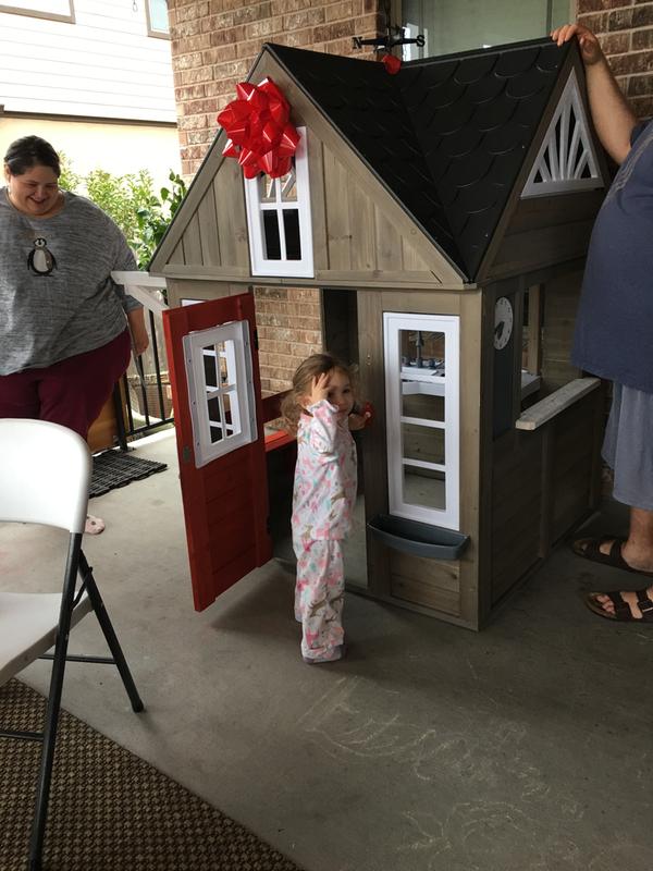 kidkraft stonewood playhouse dimensions