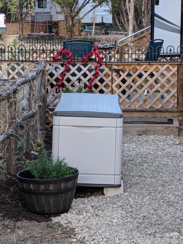 Lifetime Deck/Storage Box - 130 gal. - Sam's Club