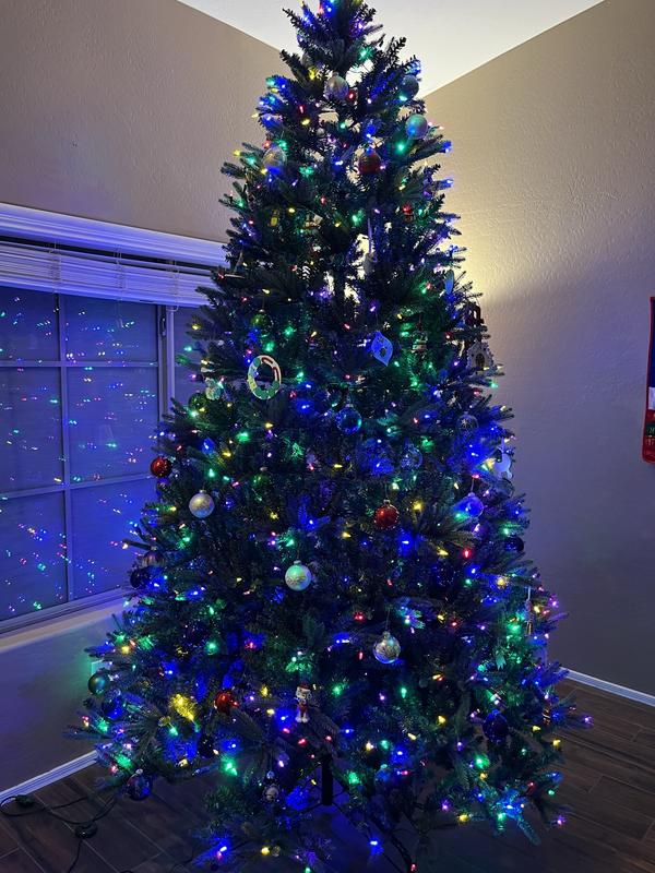 Member's Mark 9' 1,000 LED Pre-Lit Bristle Fir Christmas Tree - Sam's Club