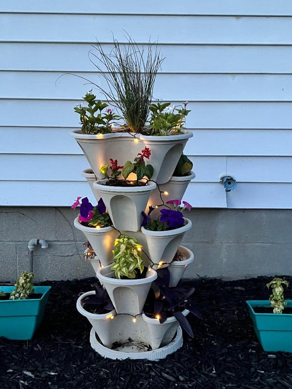 5-Tier Plastic Stackable Flower Pot - Sam's Club